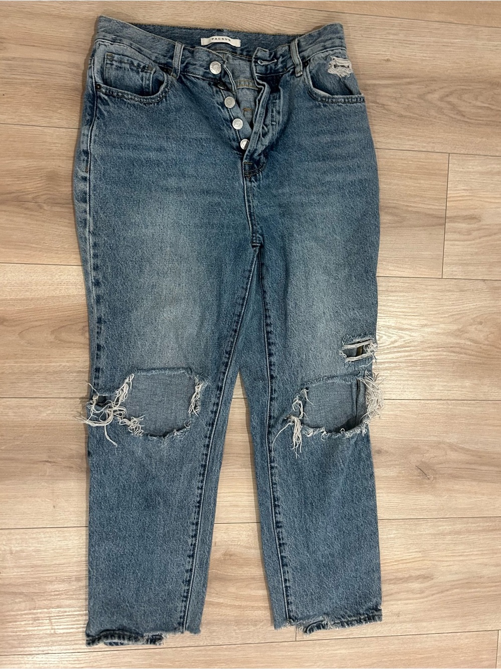 PacSun Women's Distressed Boyfriend Jeans - Medium Blue